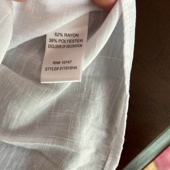 White peasant blouse - Picture 6 of 7